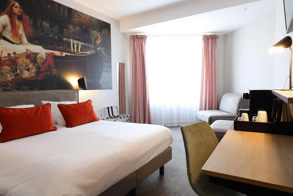 Hotel La Capelle Millau France